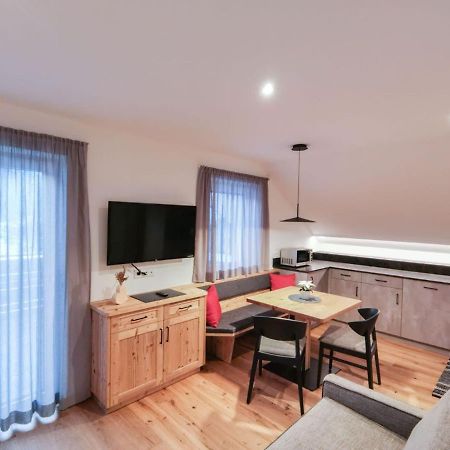Messna Living Apartment Riscone Ngoại thất bức ảnh