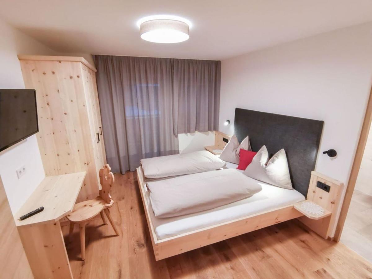 Messna Living Apartment Riscone Ngoại thất bức ảnh